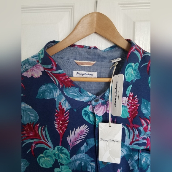 NWT Tommy Bahama  Men's Floral Hawaiian Short Sleeve Shirt Blue Size 5XLB Tencel - Picture 3 of 14